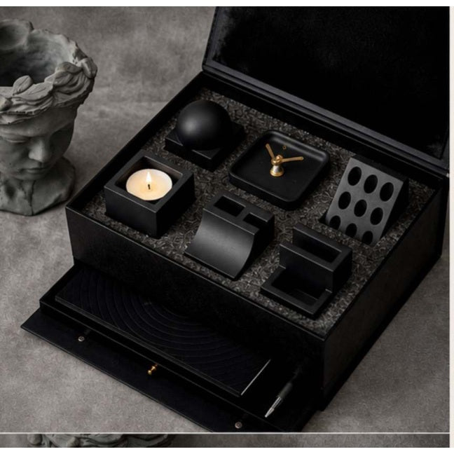 Atelier Collection — product view