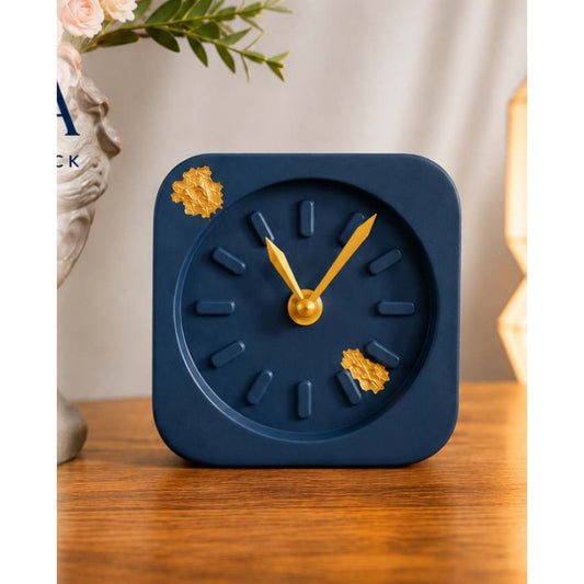 Aurea Concrete Desk Clock — product view